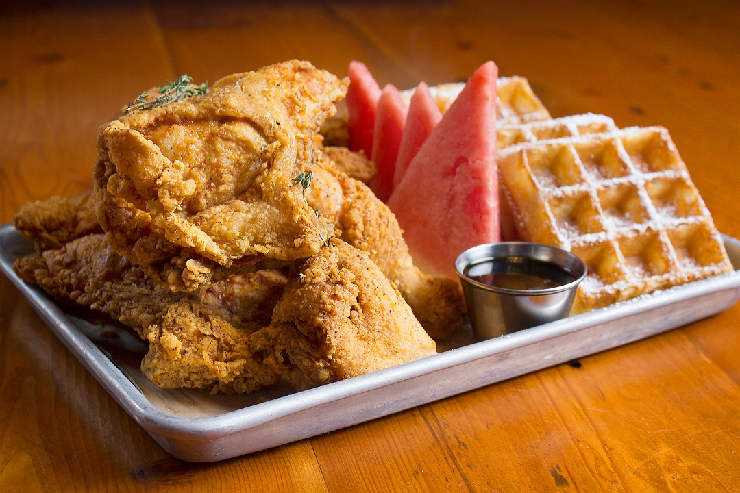 Order 8 Piece Fried Chicken food online from Farmerbrowns Little Skillet store, San Francisco on bringmethat.com