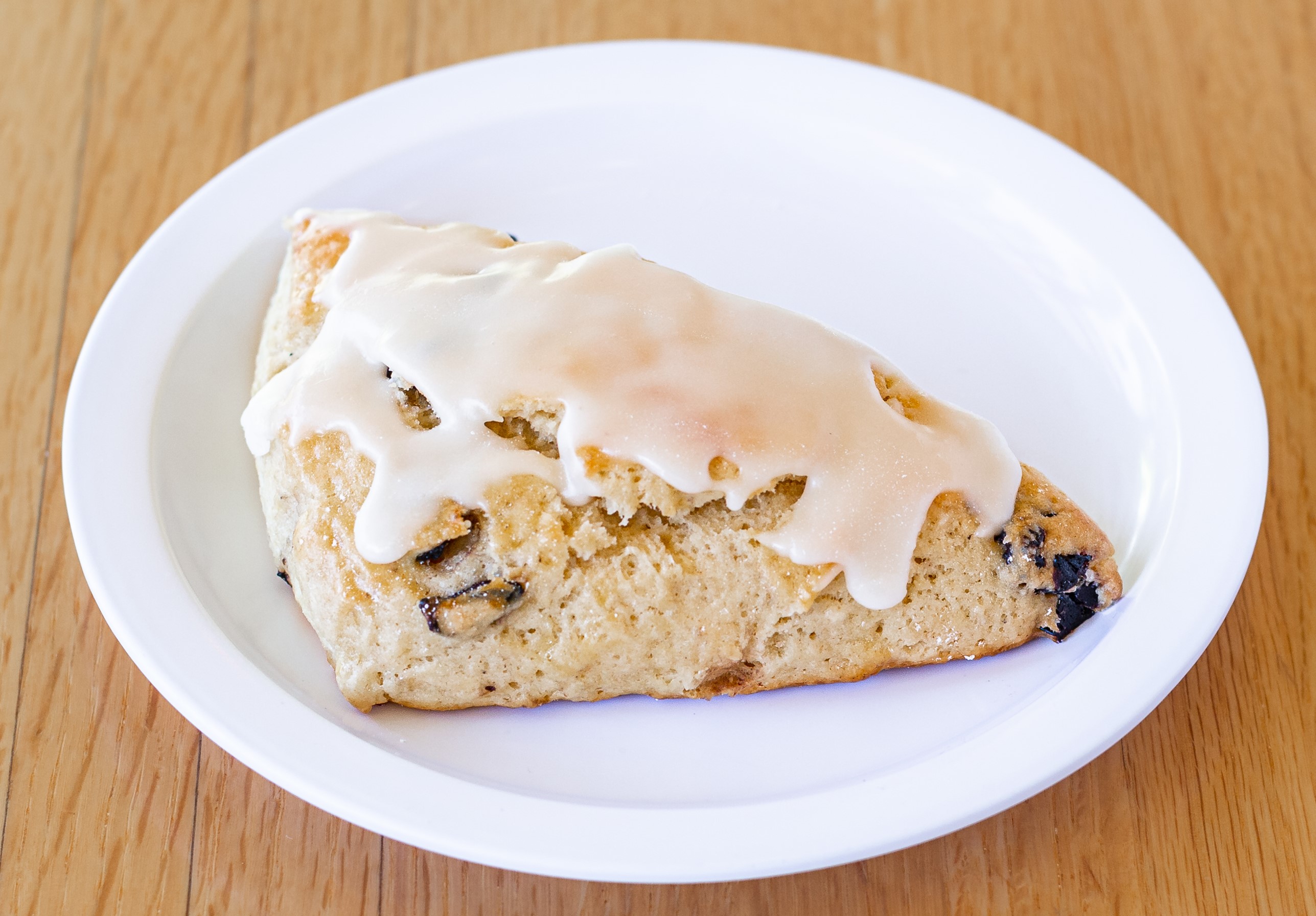 Order Lemon & Blueberry Scone food online from Courageous Bakery & Cafe store, Oak Park on bringmethat.com