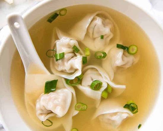 Order Wonton Soup food online from Green Leaf Restaurant store, Fairview on bringmethat.com