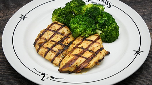 Order Grilled Chicken Breast food online from Saltgrass Steak House store, Houston on bringmethat.com