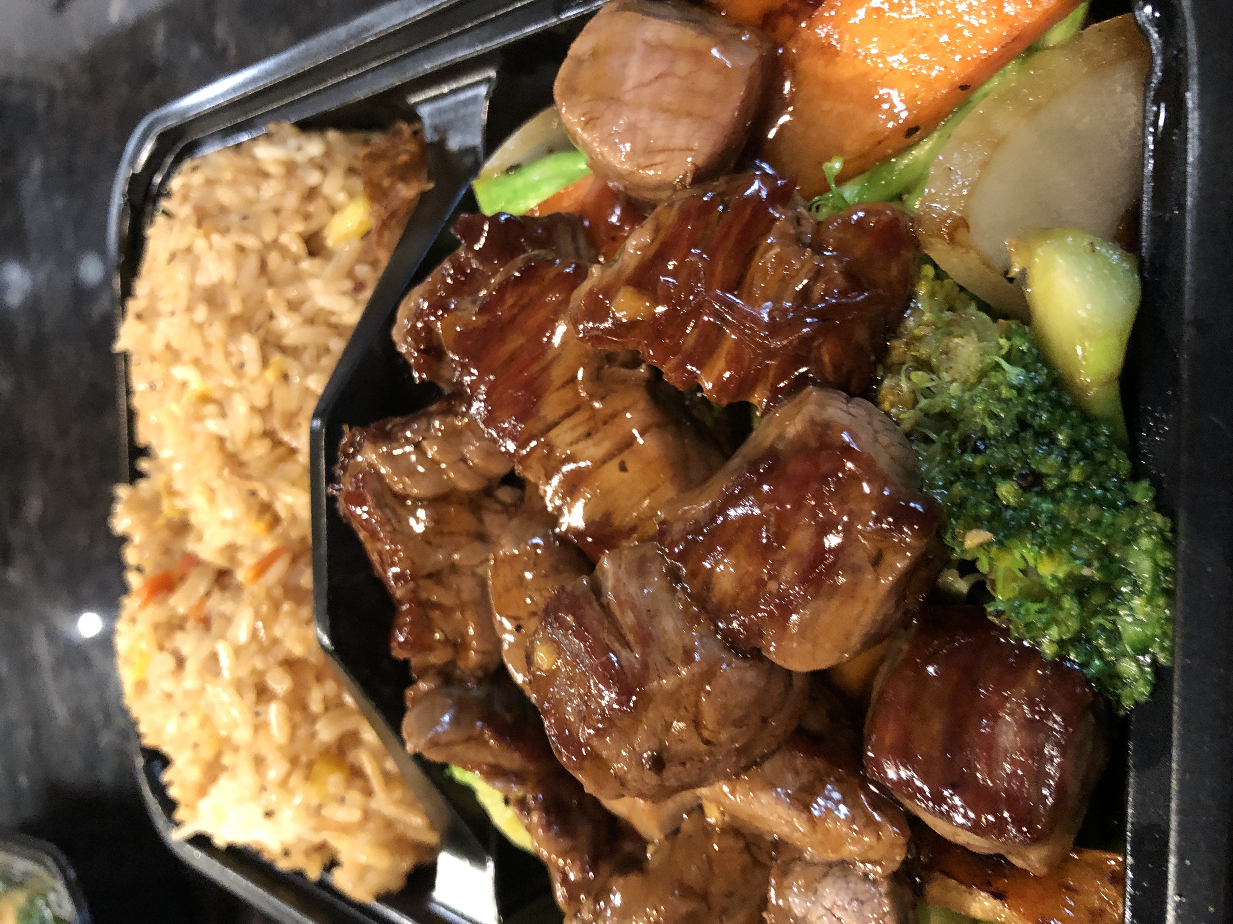 Order H8. Hibachi Filet Mignon  Lunch food online from Yaba Sushi And Steak store, Roscoe on bringmethat.com