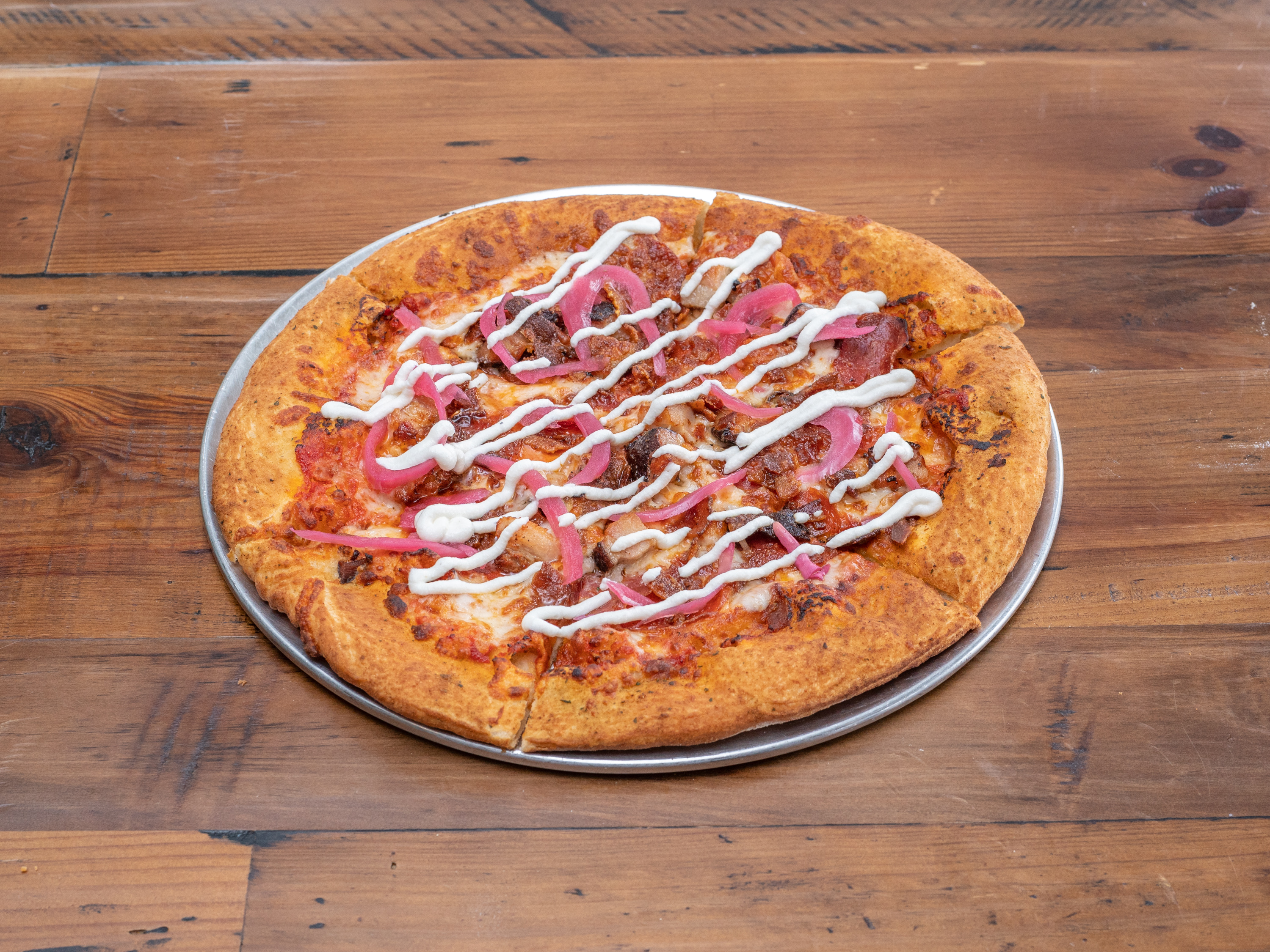 Order Pig out Pizza food online from Golden Road Brewing store, Huntington Beach on bringmethat.com