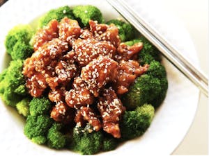 Order Sesame Chicken food online from Noodle Wave store, Dallas on bringmethat.com