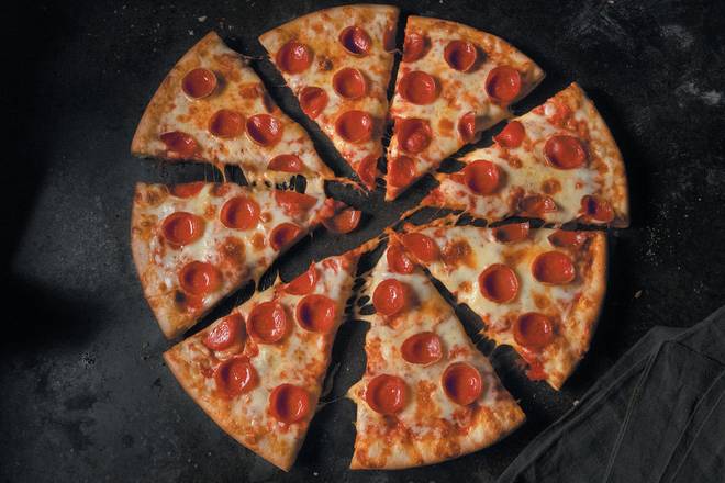 Order Large Hand Tossed Round food online from Jet Pizza store, Aurora on bringmethat.com