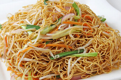 Order  Chow Mein with Soy Sauce 豉油王炒麵  food online from Pop Kitchen store, Daly City on bringmethat.com