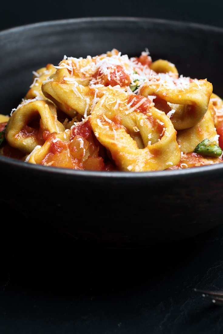 Order Meat Tortellini food online from Le Vera Pizza store, Nashville on bringmethat.com