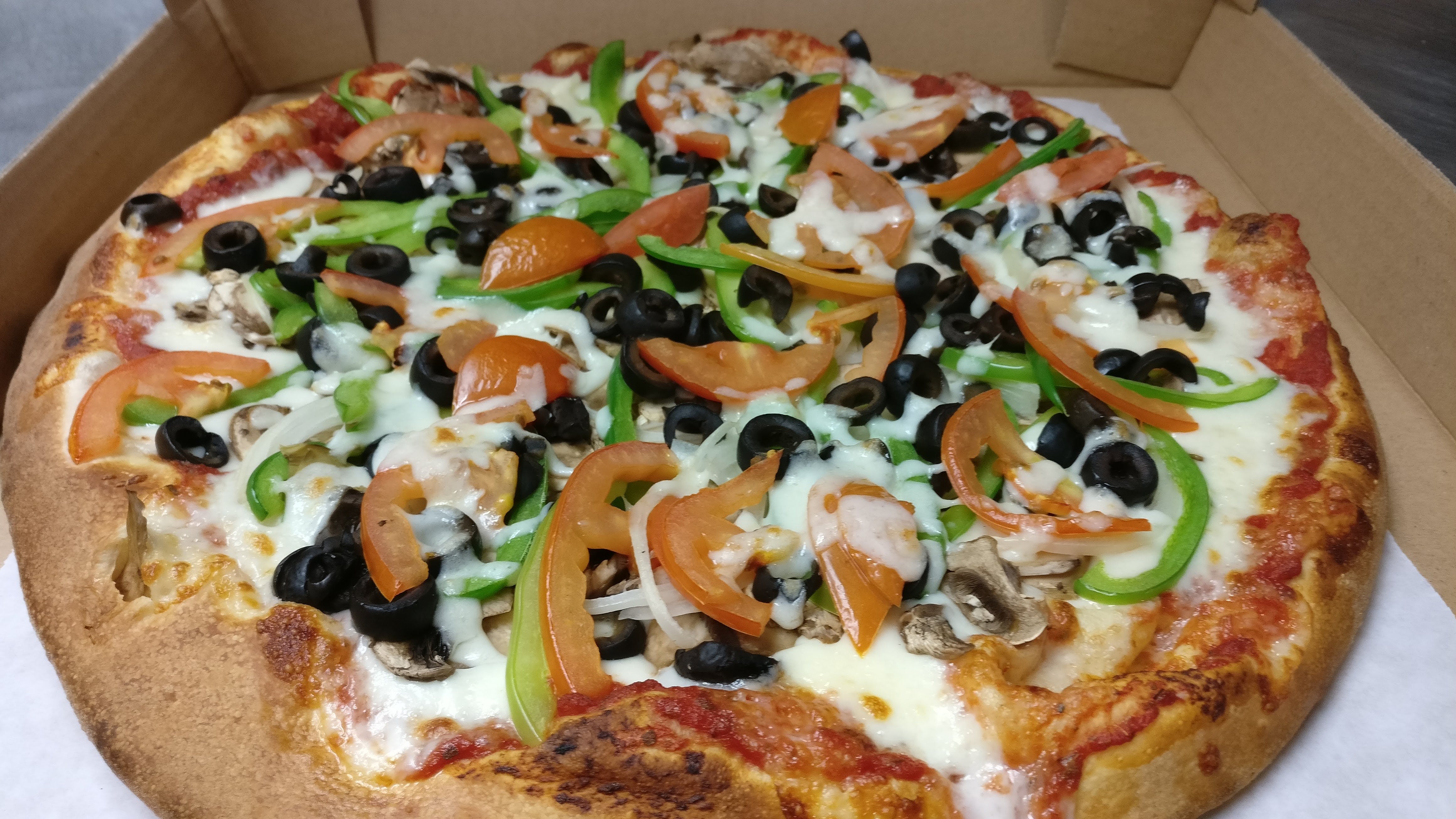 Order Herbivore Gluten Free Pizza - 10" food online from Poulsbo Woodfired Pizza  store, Poulsbo on bringmethat.com
