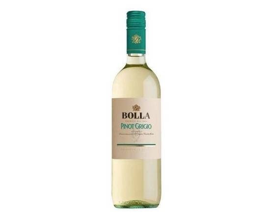 Order Bolla, Delle Venezie Pinot Grigio (NV) ·750ML food online from House Of Wine store, New Rochelle on bringmethat.com