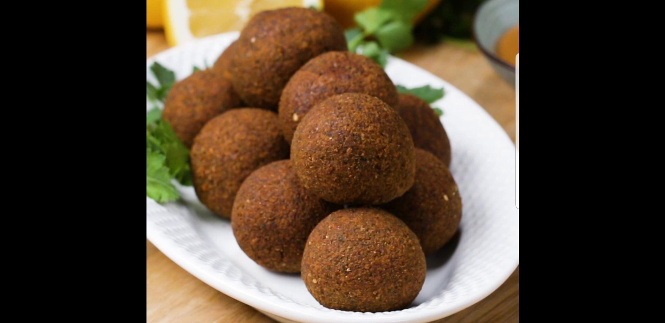 Order falafel food online from Romeo's Pizza and Pasta store, Wadsworth on bringmethat.com