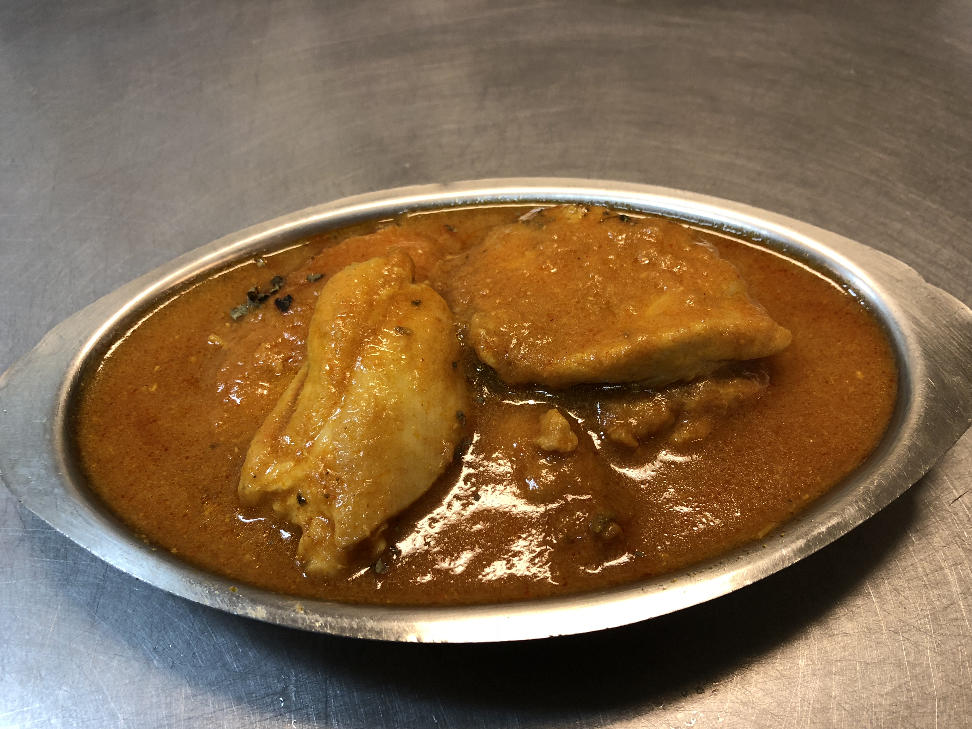 Order Chicken Curry food online from Punjabi Tandoor store, Corona on bringmethat.com