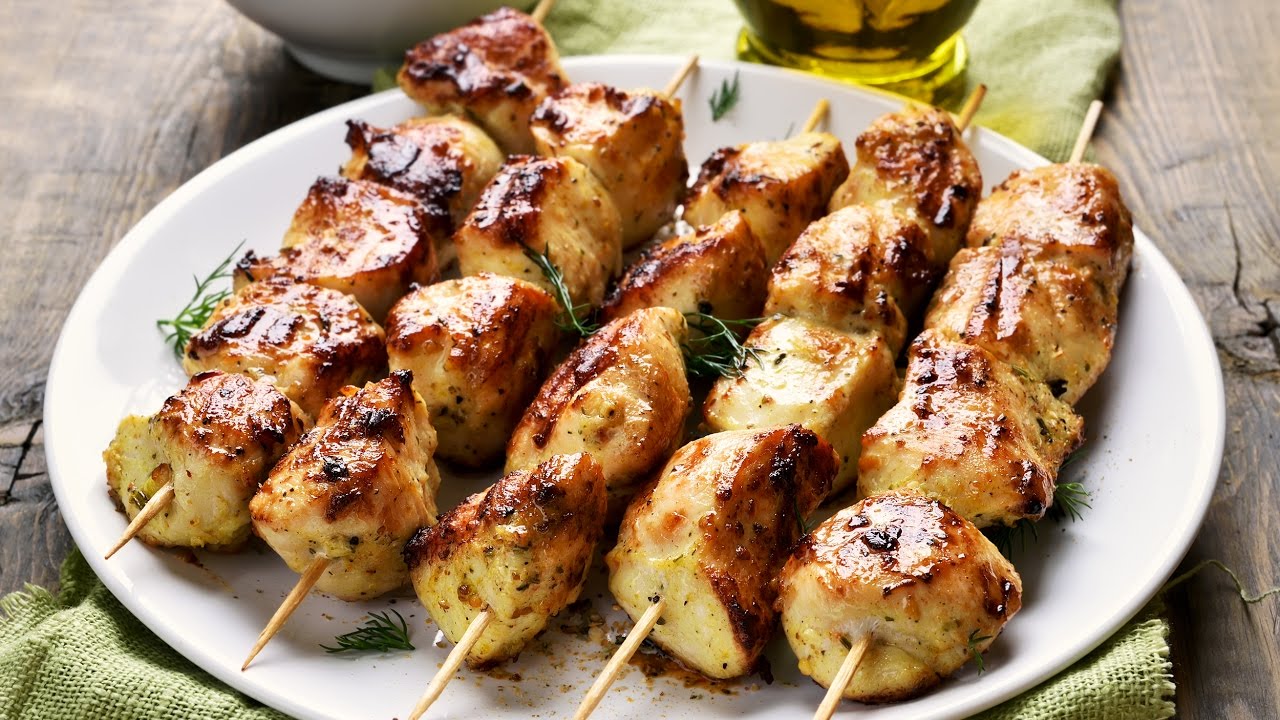 Order Shish Taouk Chicken Kabob Entree food online from Salam store, Chicago on bringmethat.com