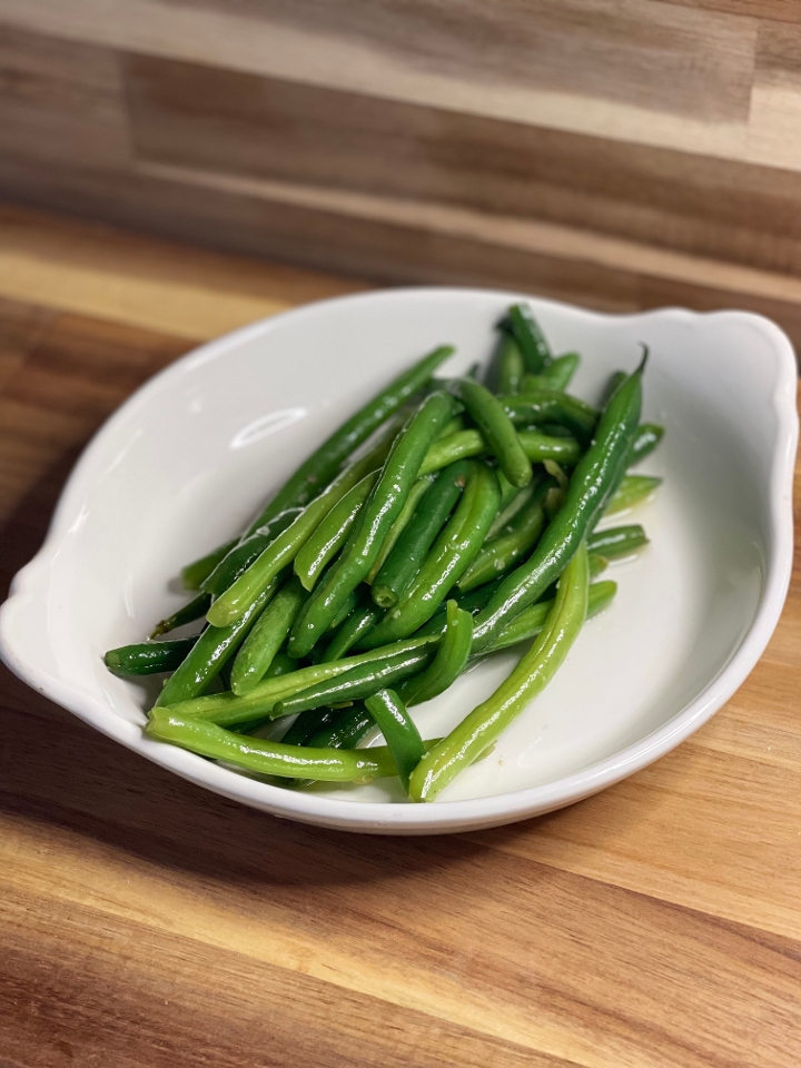 Order Green Beans food online from Urban American Kitchen store, Houston on bringmethat.com