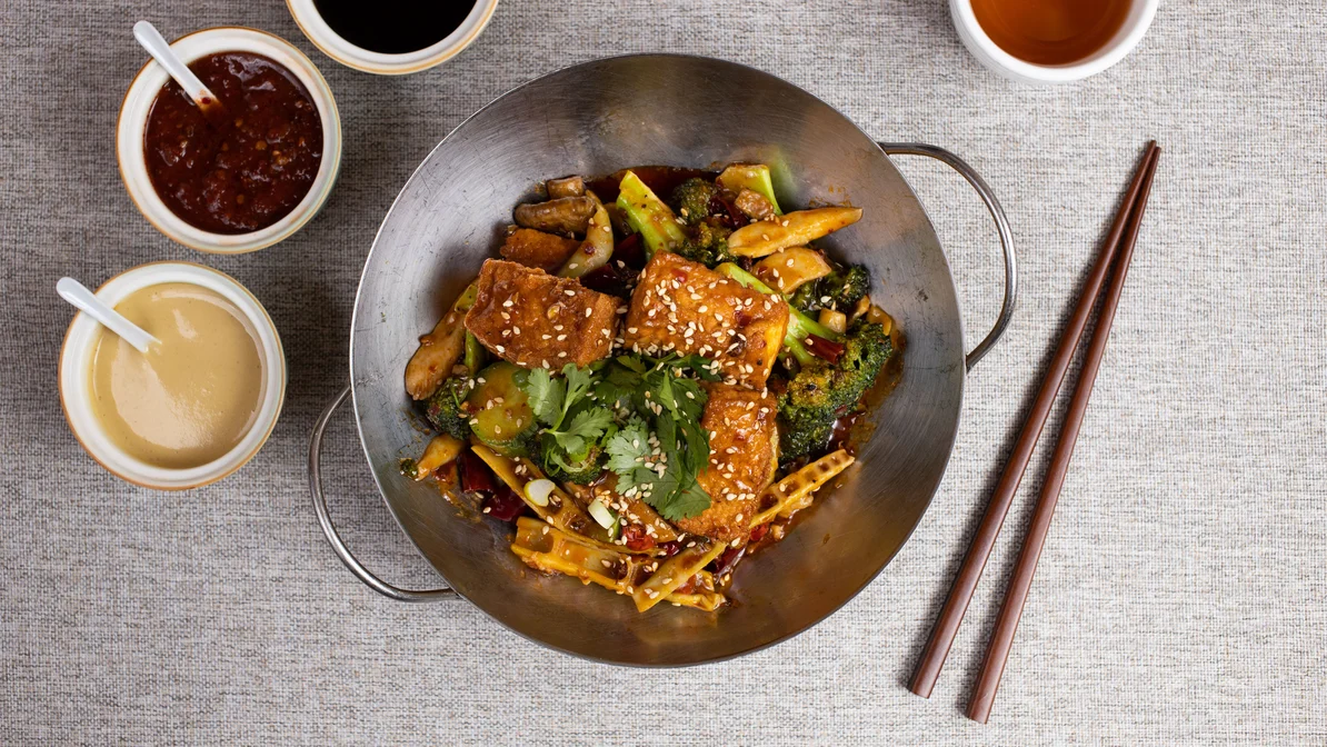 Order Flaming Spicy Tofu 干锅豆腐 food online from King Kee store, San Francisco on bringmethat.com
