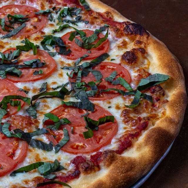 Order Margherita Pizza food online from Mississippi Pizza store, Portland on bringmethat.com
