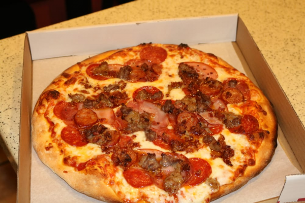 Order Meat Lovers Special Pizza food online from Mama MIA Pizza store, Brisbane on bringmethat.com
