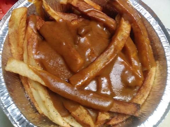 Order Curry Chips food online from The Chipper Truck Cafe store, Yonkers on bringmethat.com