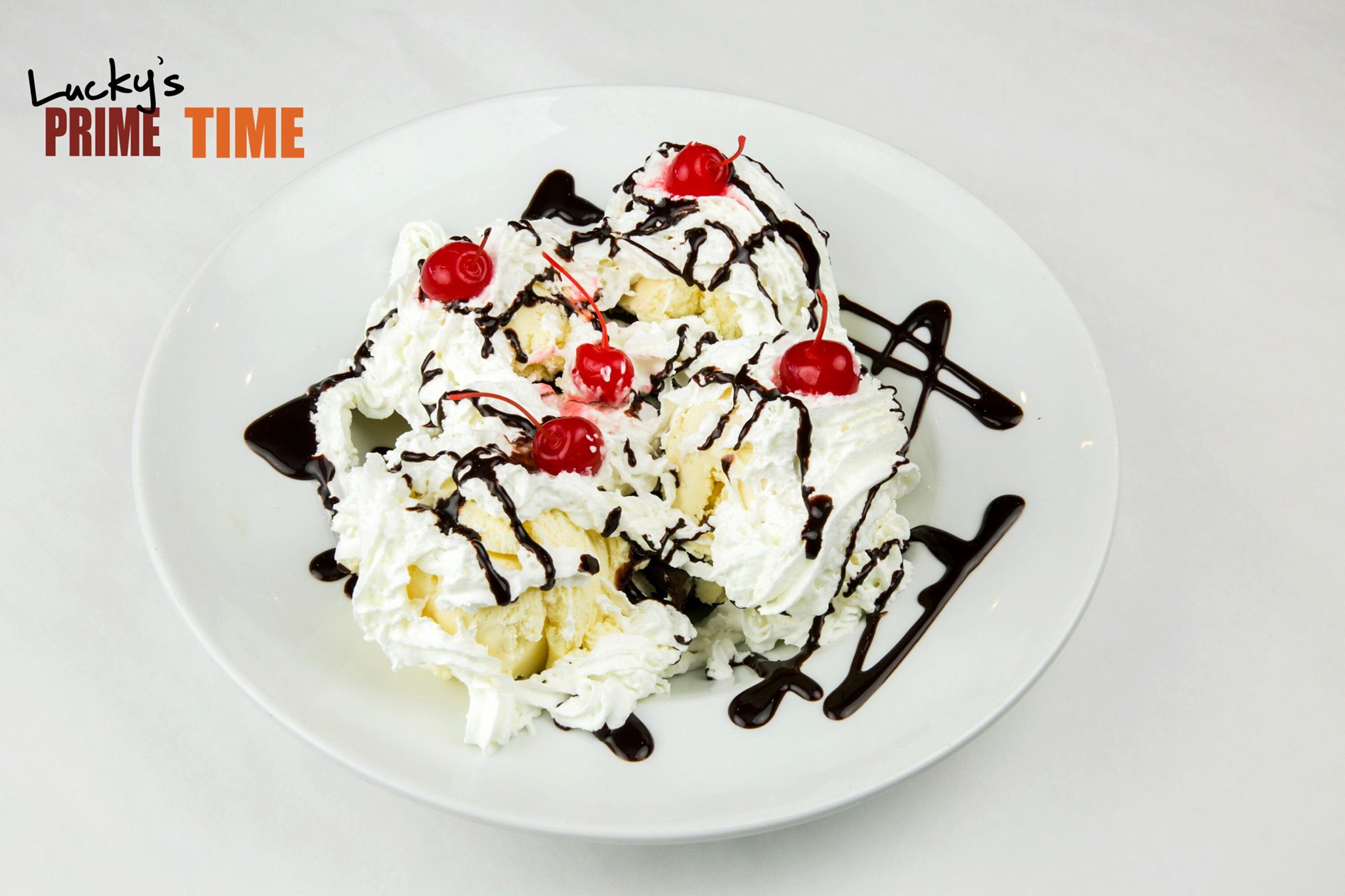 Order Chocolate Brownie Sundae  food online from Lucky Prime Time store, Rochester on bringmethat.com