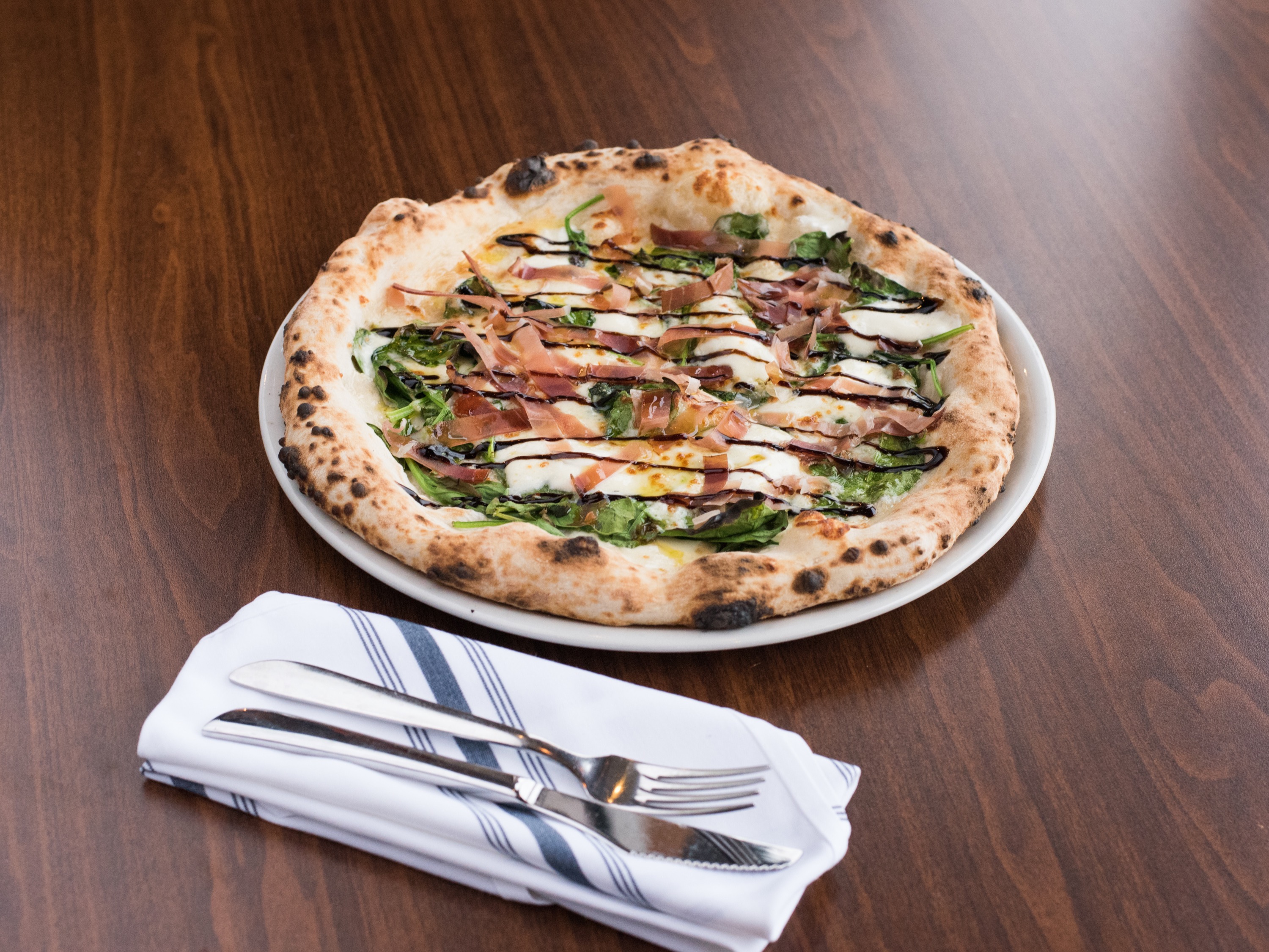 Order Speck e Spinaci Pizza food online from Napoli Per Tutti store, Schaumburg on bringmethat.com