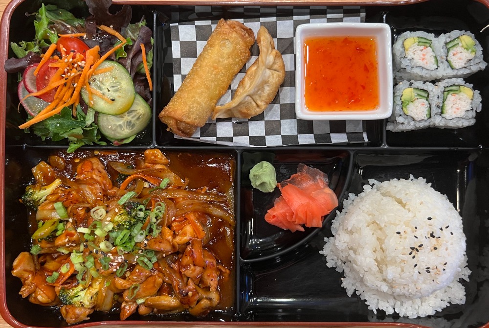 Order Spicy Chicken Bento Box food online from Akari Japanese Restaurant store, Plano on bringmethat.com