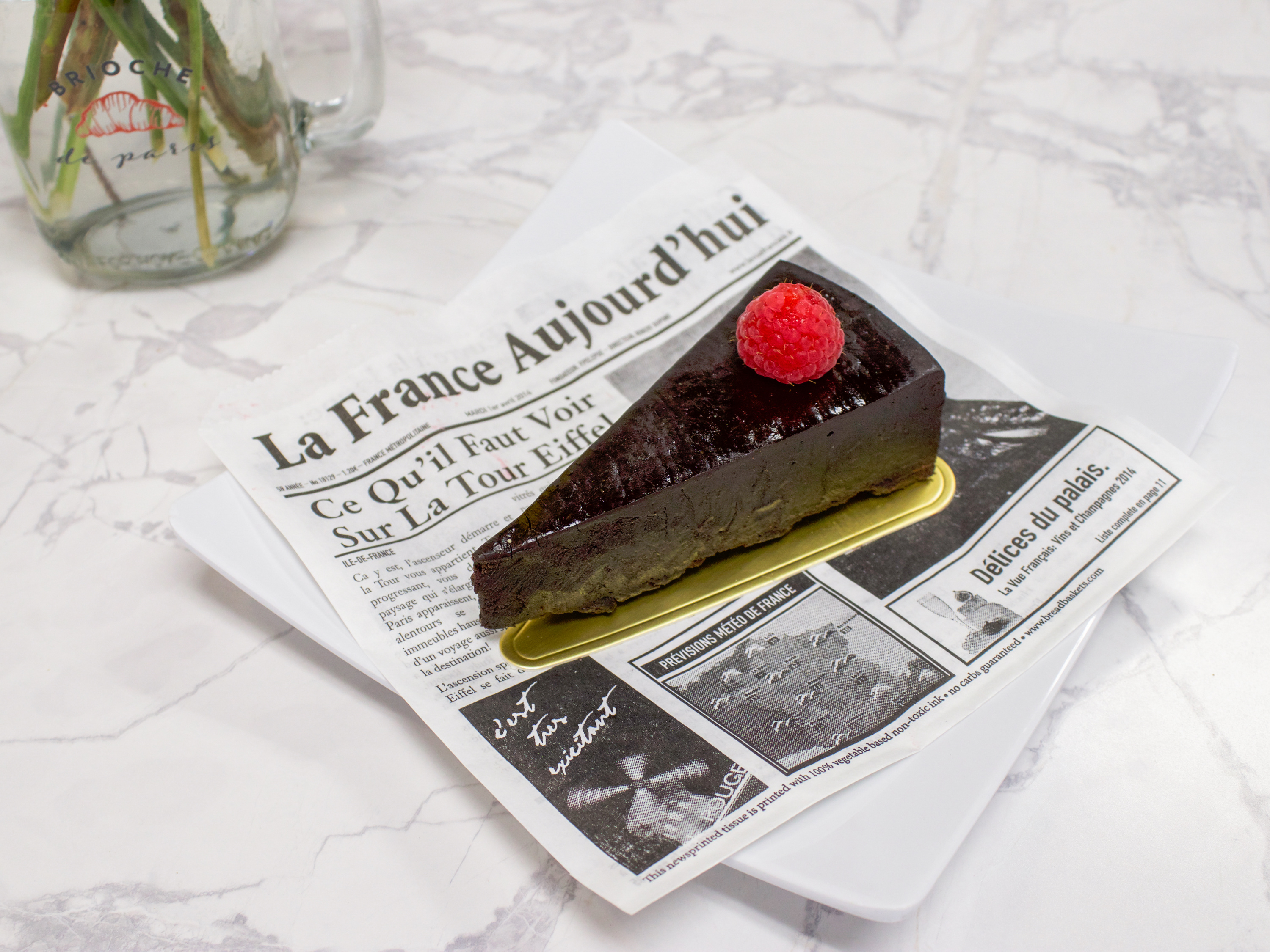 Order Flourless Chocolate Cake food online from Brioche De Paris store, Walnut Creek on bringmethat.com