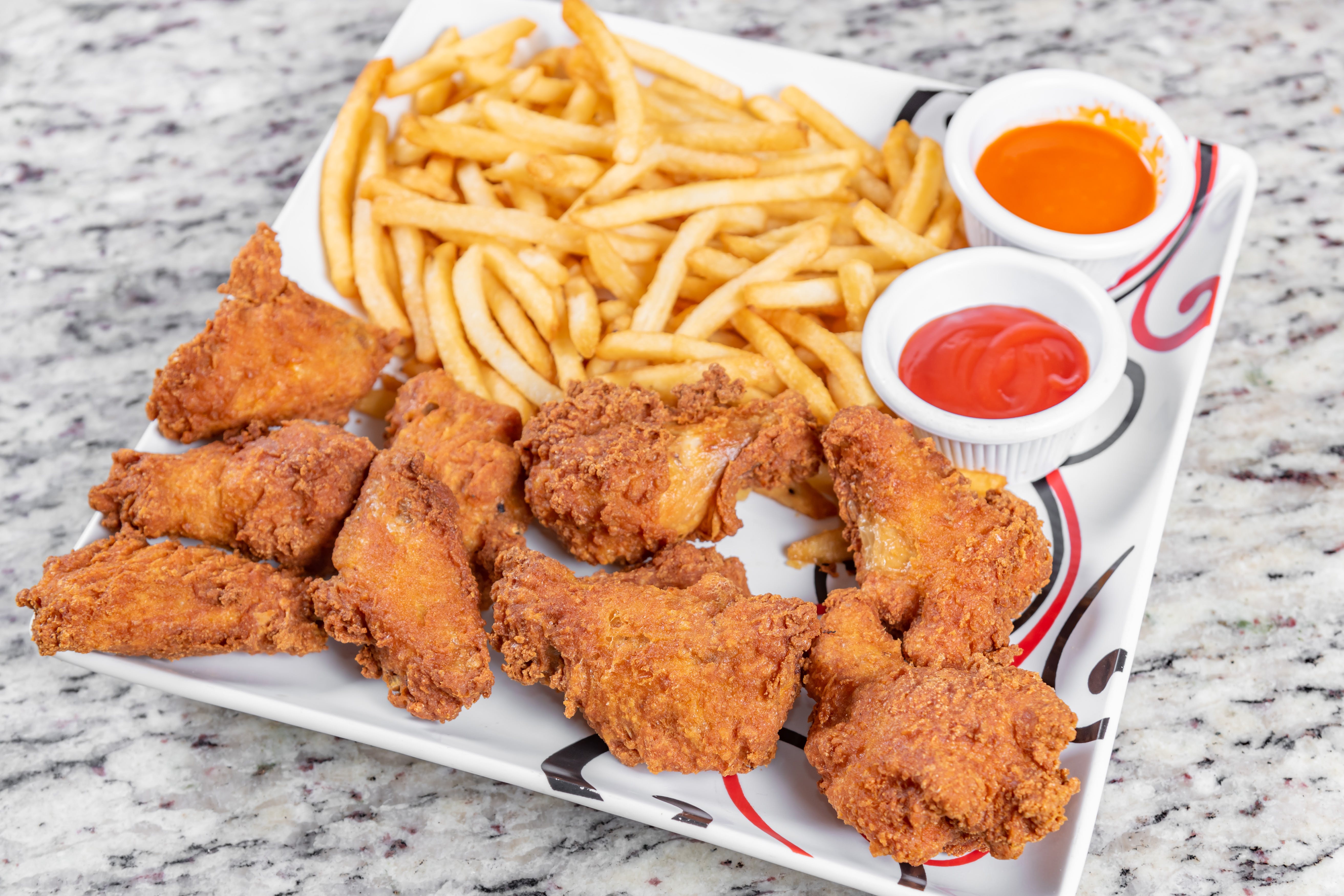 Order Hot Wing Zings - 6 Pieces food online from Crown Fried Chicken & Pizza store, East Orange on bringmethat.com