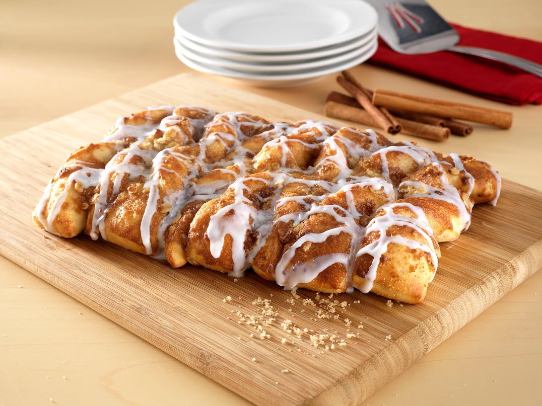 Order Cinnamon Bread food online from Donatos Pizza store, Bellefontaine on bringmethat.com