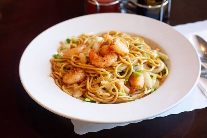 Order Shrimp Chow Mein food online from Ginger Cafe store, Sunnyvale on bringmethat.com