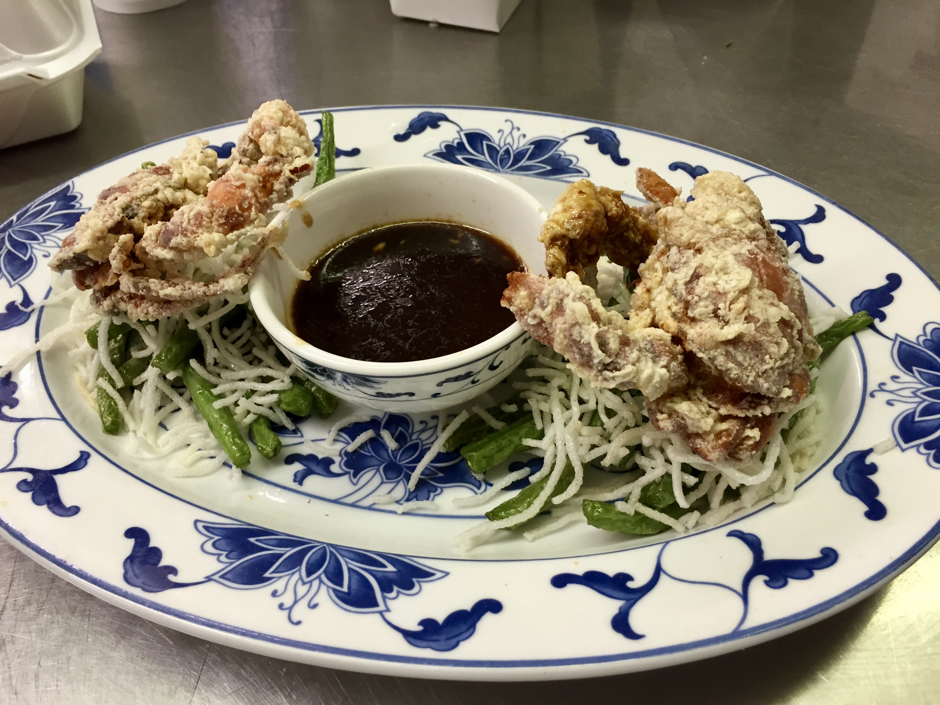 Order Crispy Soft Shell Crabs with Spicy Garlic Sauce food online from Pyng Ho store, Decatur on bringmethat.com