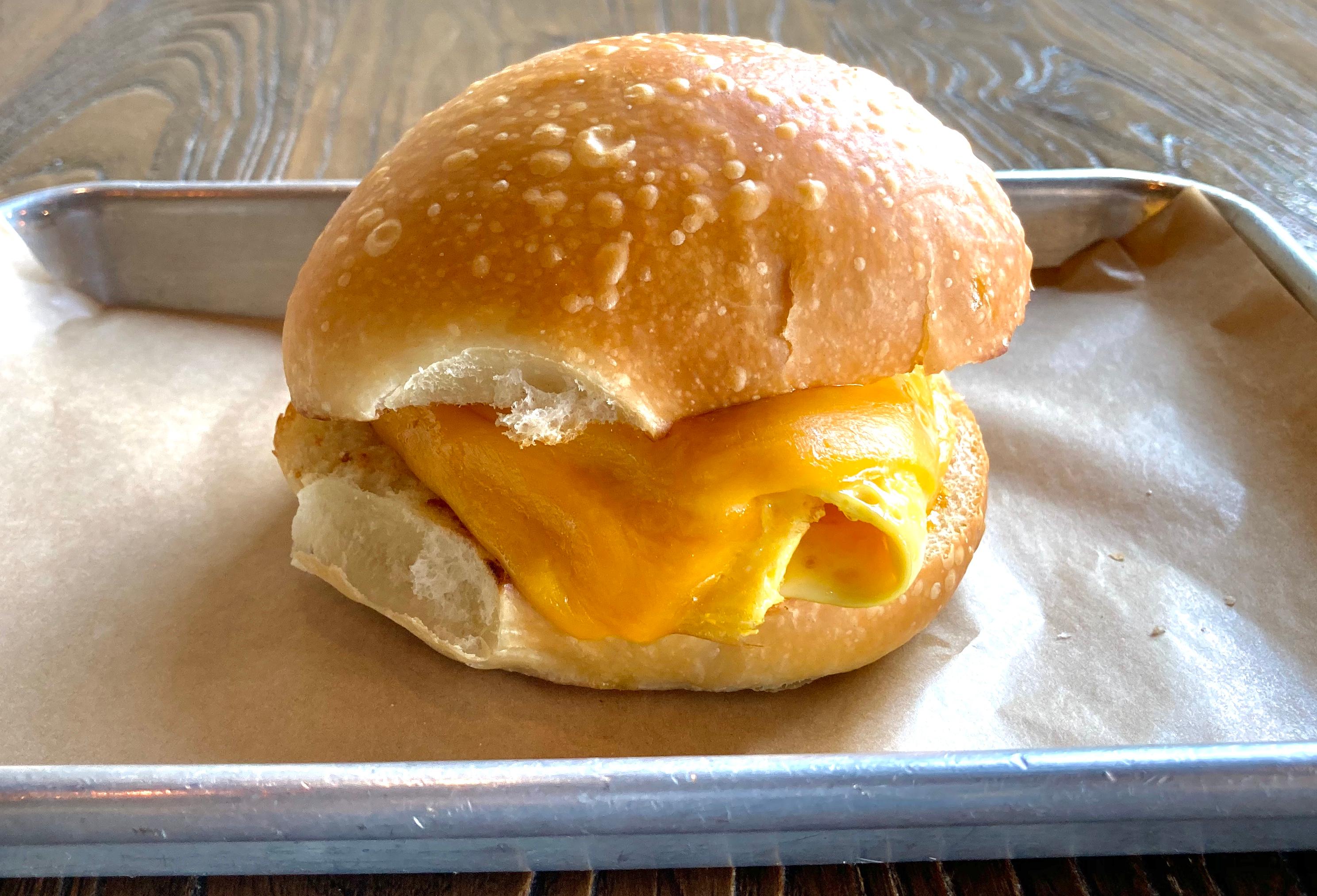 Order Egg & Cheese Roll food online from Grass Roots Kitchen store, Tarrytown on bringmethat.com