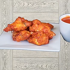 Order Traditional Chicken Wings food online from Big Daddy's Pizza - S. Wadsworth store, Denver on bringmethat.com