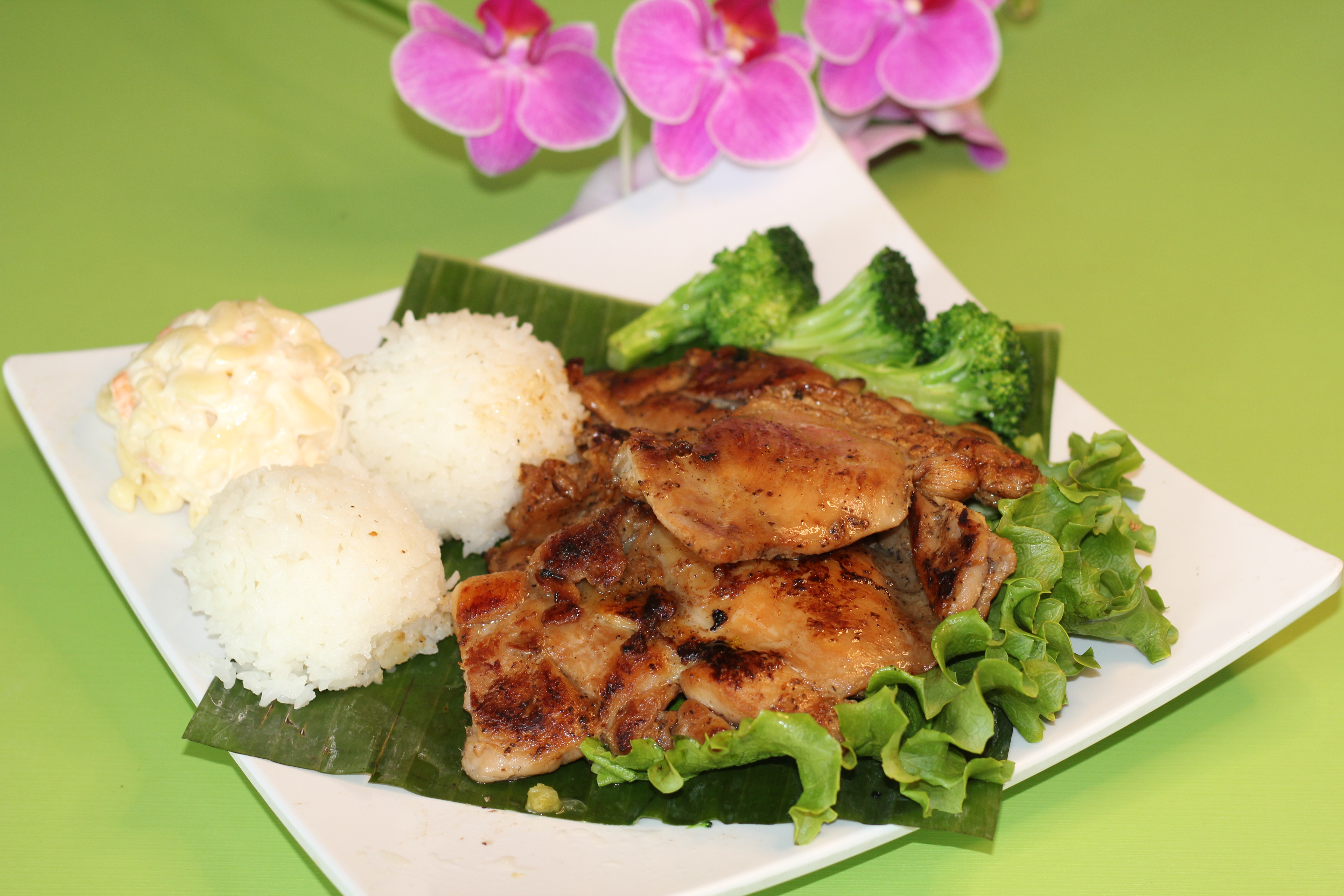 Order Hawaiian BBQ Chicken food online from Sunshine Hawaiian Bbq store, Stockton on bringmethat.com