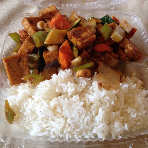 Order V6. Vegetable Kung Pao Tofu food online from The pearl house store, Albany on bringmethat.com