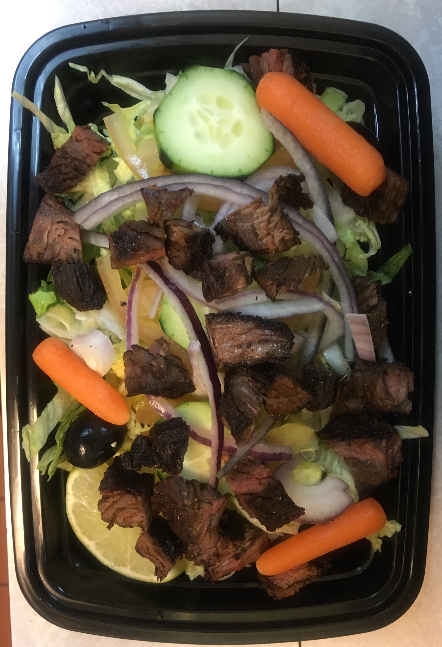 Order S6. Grilled Steak Salad food online from Fresca Tortilla store, Astoria on bringmethat.com