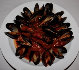 Order Mussels Marinara Entree food online from Benevento's store, Boston on bringmethat.com