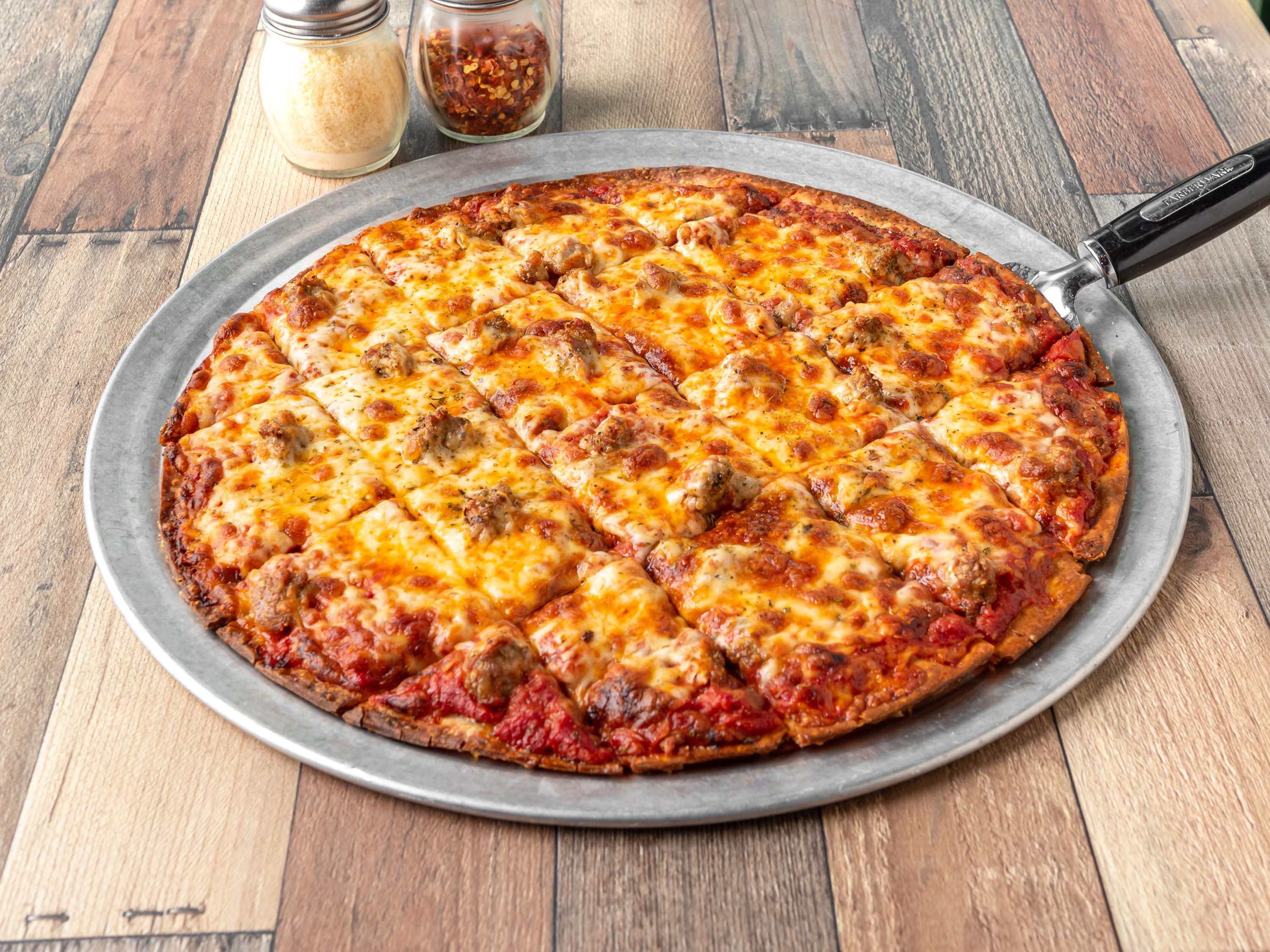 Order 14" Thin Crust Pizza food online from Tipsy Bar And Pizza store, Huntley on bringmethat.com