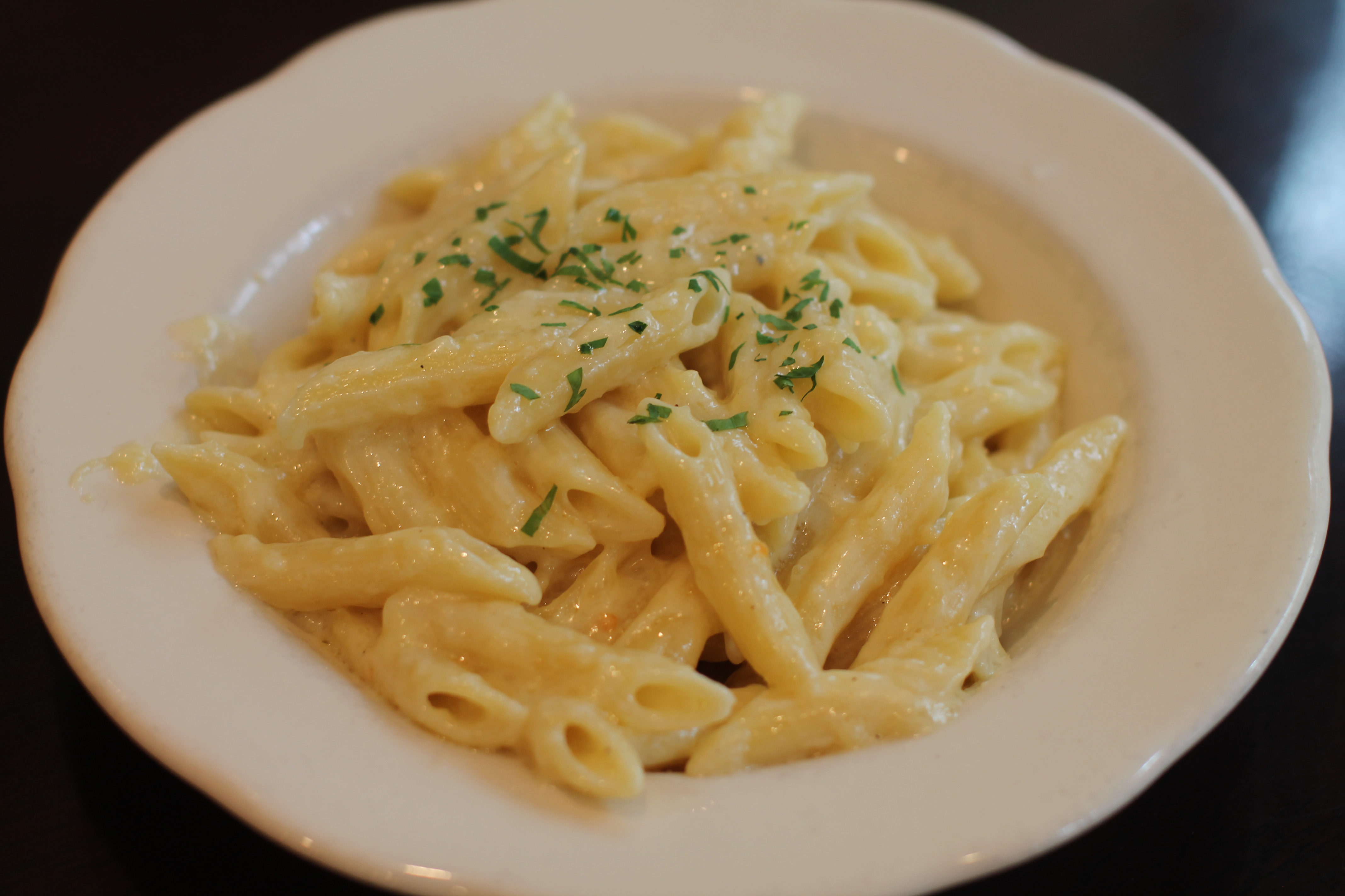 Order 8. Penne Alfredo food online from Pomodoro store, New York on bringmethat.com