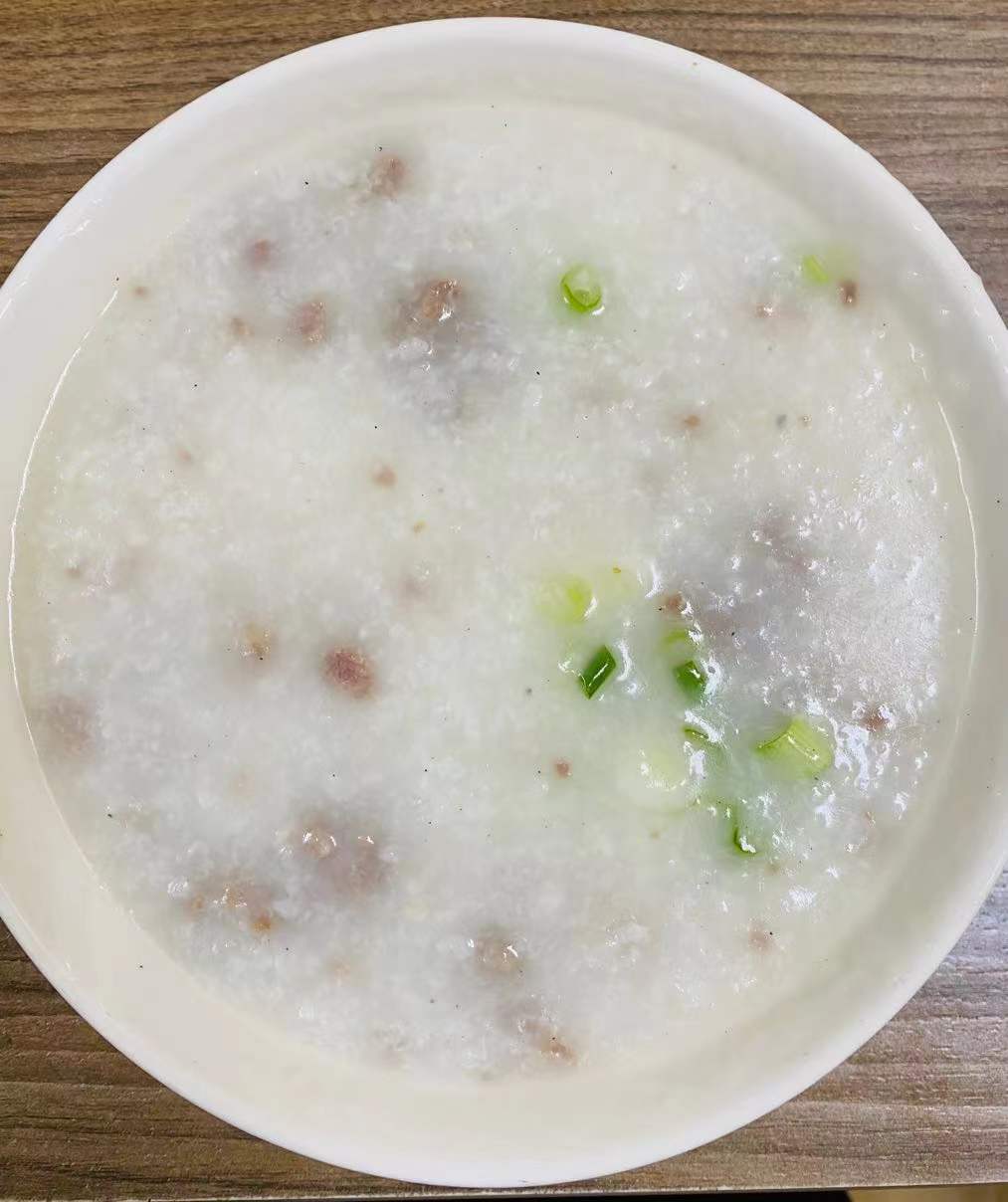 Order Beef Porridge 牛肉粥  food online from Dim Sum Club store, San Francisco on bringmethat.com