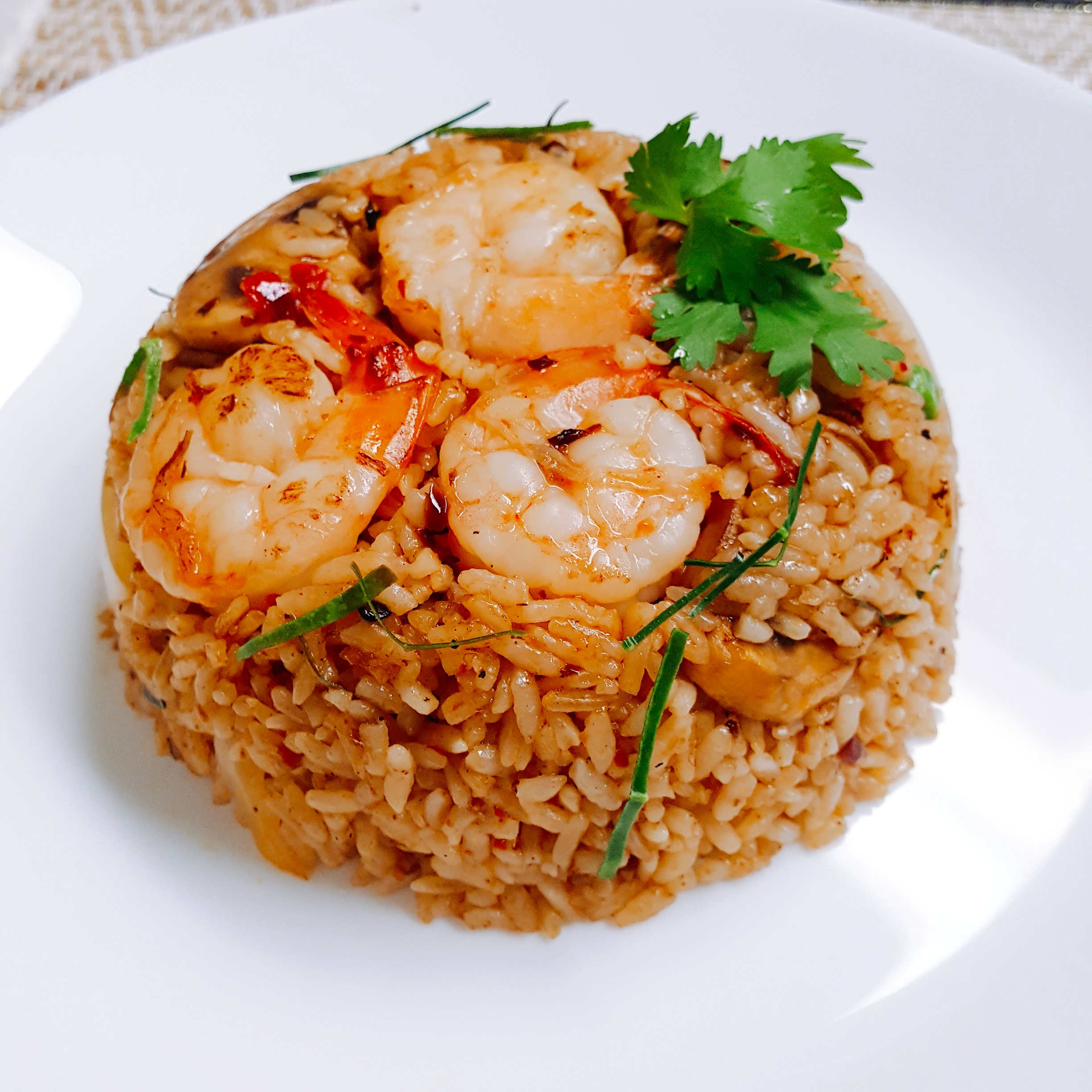 Order Tom Yum Fried Rice food online from Kaow Thai store, Beaverton on bringmethat.com