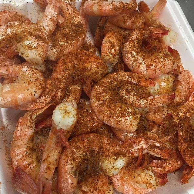 Order 1 lb. Jumbo Shrimp food online from Blowfish Seafood Restaurant store, Beltsville on bringmethat.com
