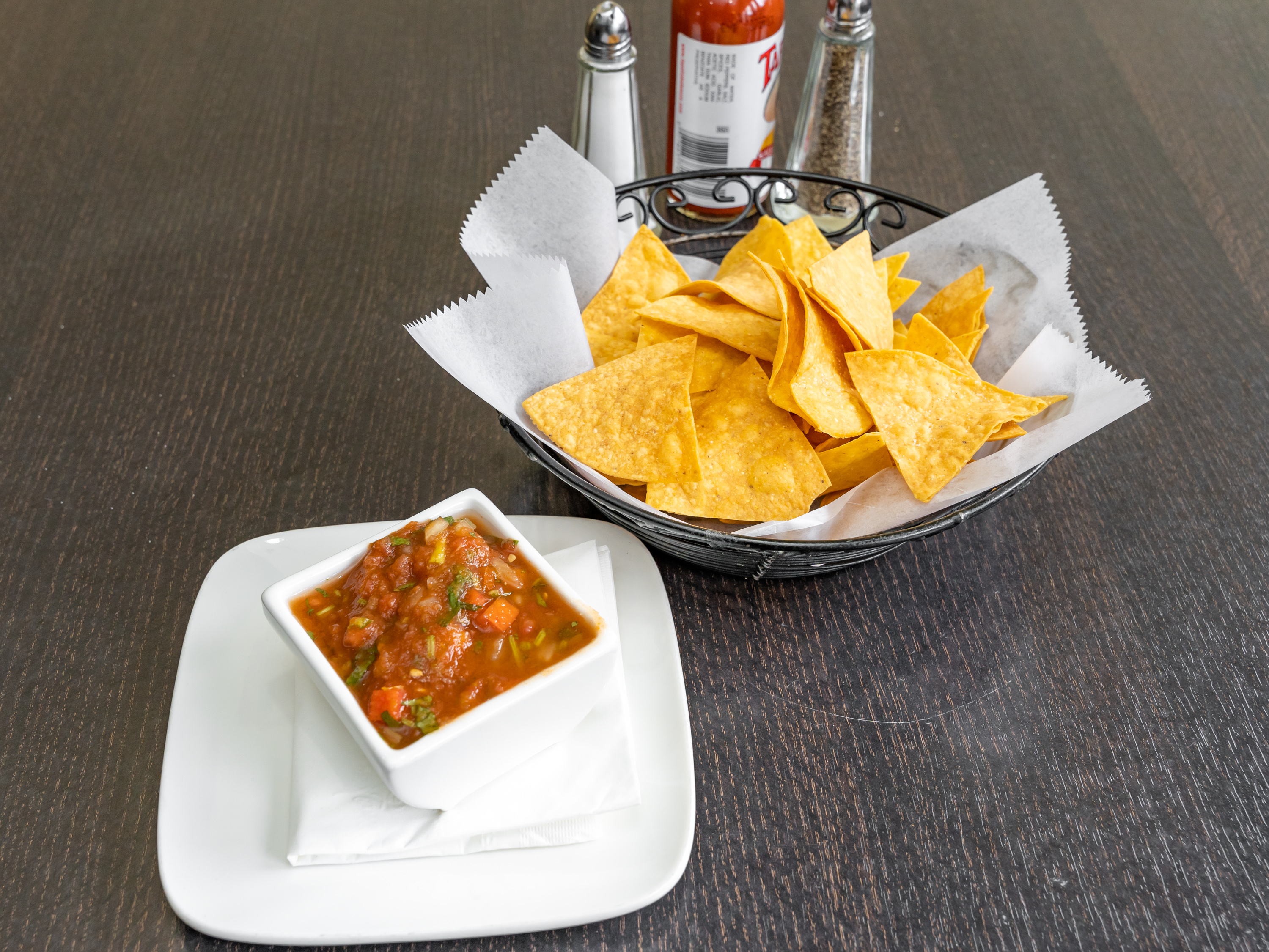 Order Chips and Salsa  food online from Las Margaritas Restaurant & Bar store, Ridgewood on bringmethat.com