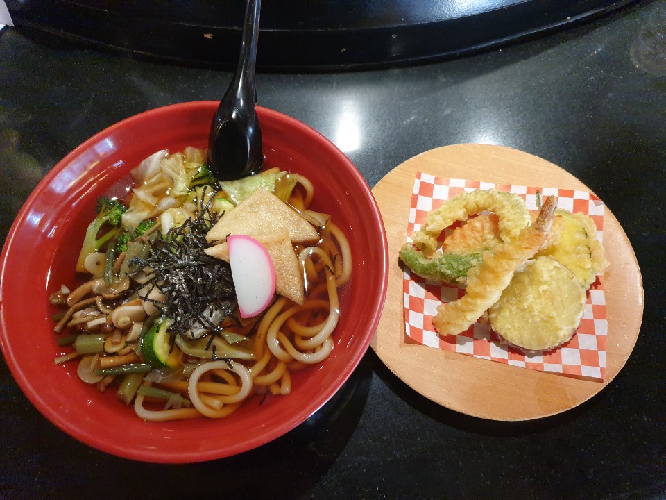 Order Tempura Udon food online from Kiku Sushi store, Los Angeles on bringmethat.com