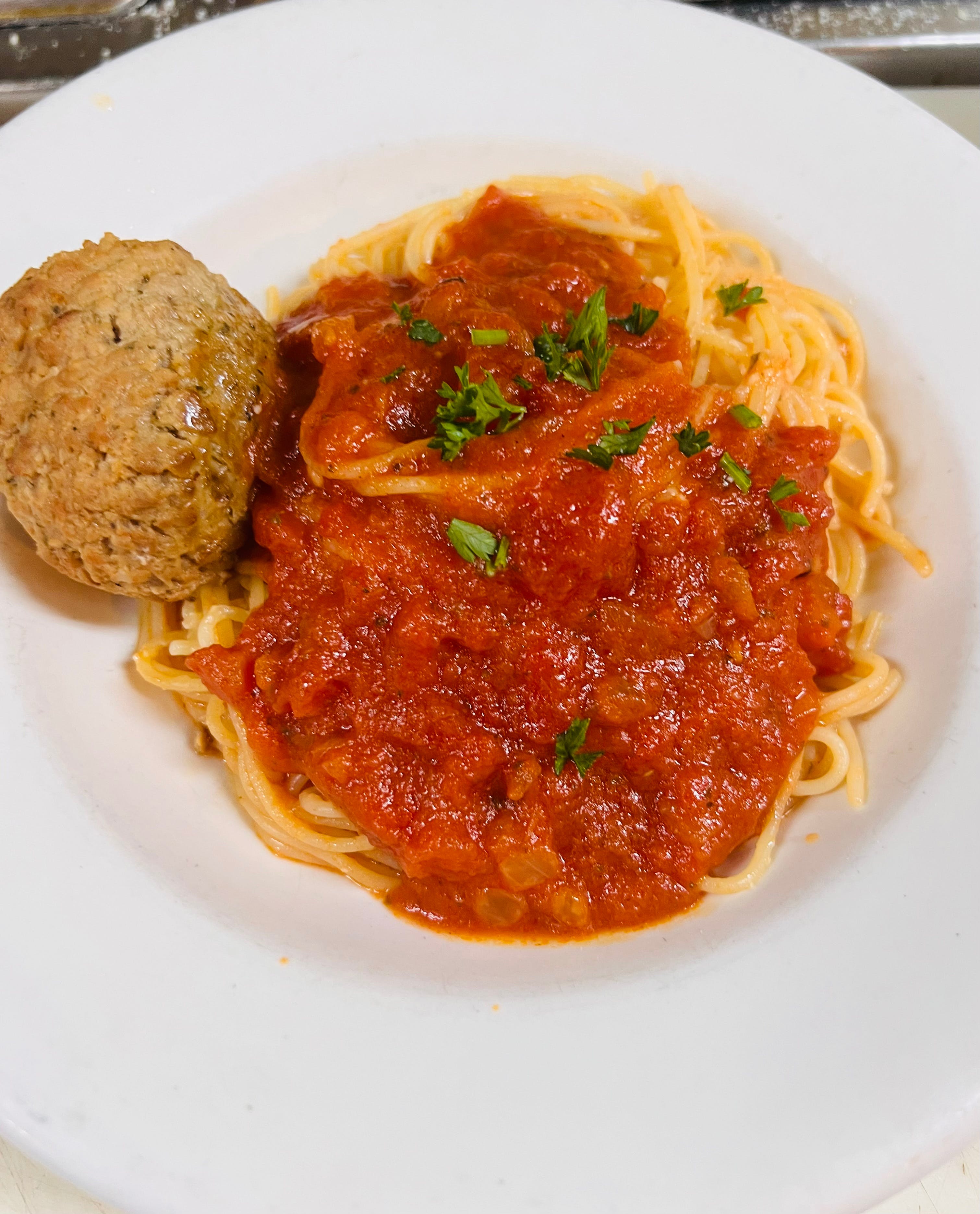 Order Pasta with Meatballs Lunch - Pasta food online from Bella Sera Italian Restaurant store, Copperas Cove on bringmethat.com
