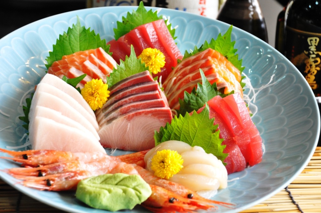 Order Sashimi Deluxe food online from Sakura store, Chicago on bringmethat.com