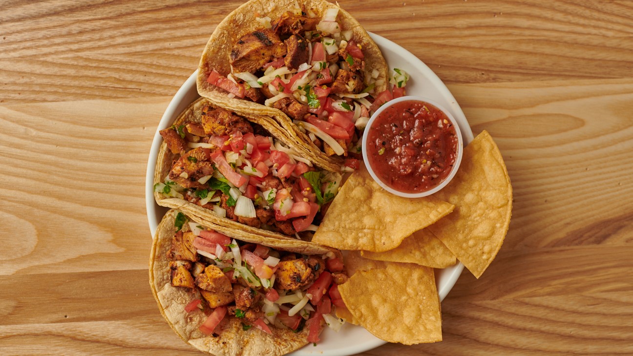 Order CHAR-GRILLED CHICKEN TACOS food online from Burrito Beach store, Chicago on bringmethat.com