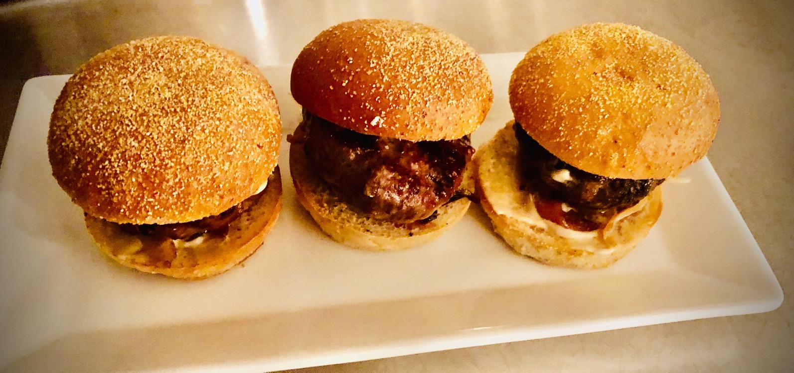 Order Mini Burger Trio food online from Duo Grill House store, Albany on bringmethat.com