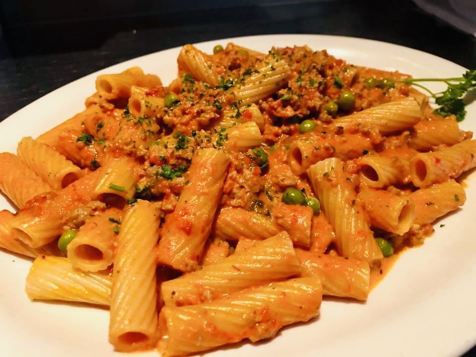 Order Rigatoni with Meat Sauce food online from Chris Pizza store, Clifton on bringmethat.com