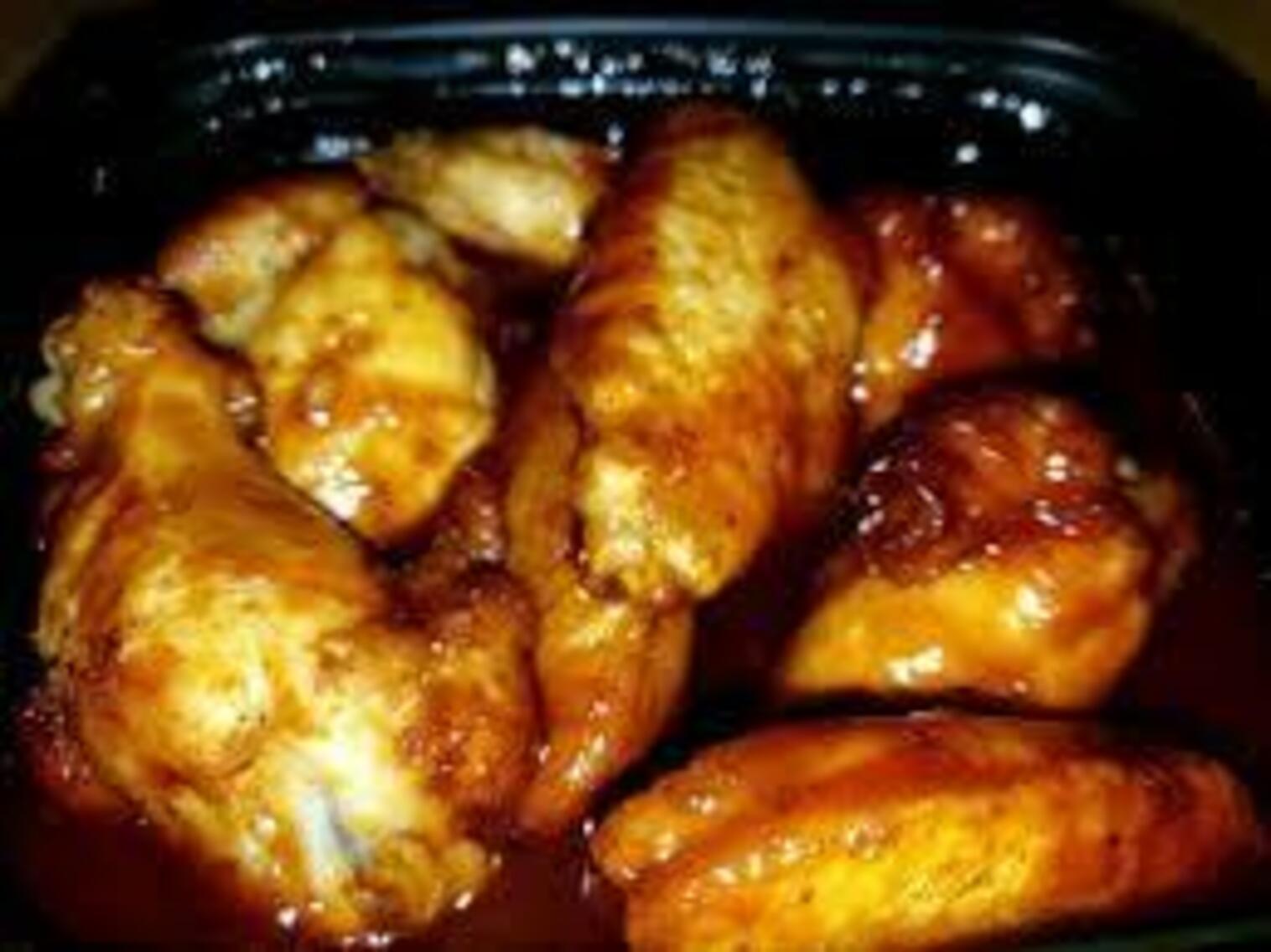 Order 8pc Bone In Wings. food online from Great Alaska Pizza store, Anchorage on bringmethat.com