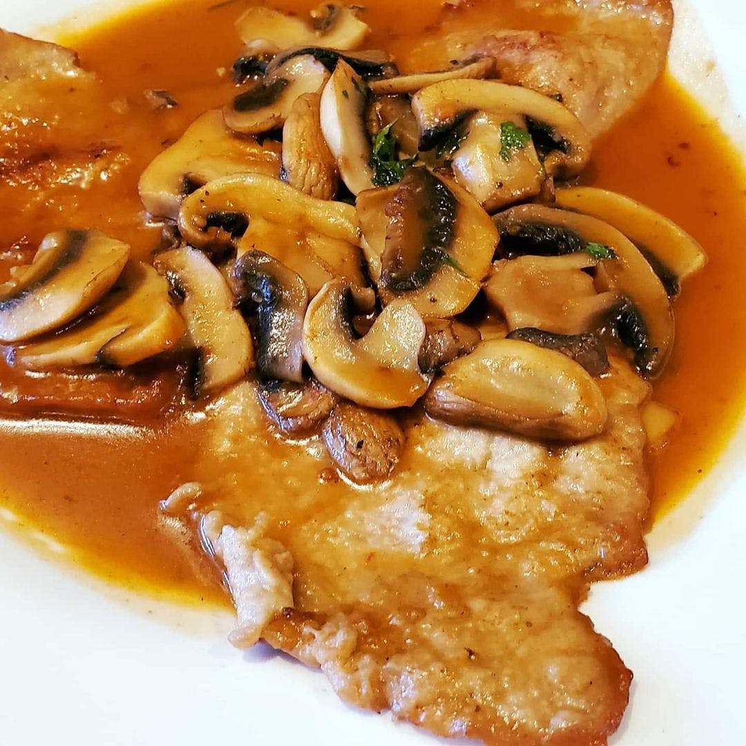 Order Veal Marsala - Entree food online from Midland Ave Pizzeria store, Yonkers on bringmethat.com