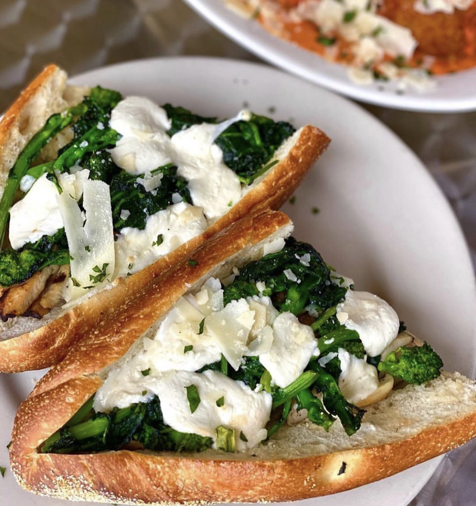 Order Grilled Chicken Broccoli Rabe and Fresh Mozzarella Hero food online from Gino store, Nesconset on bringmethat.com