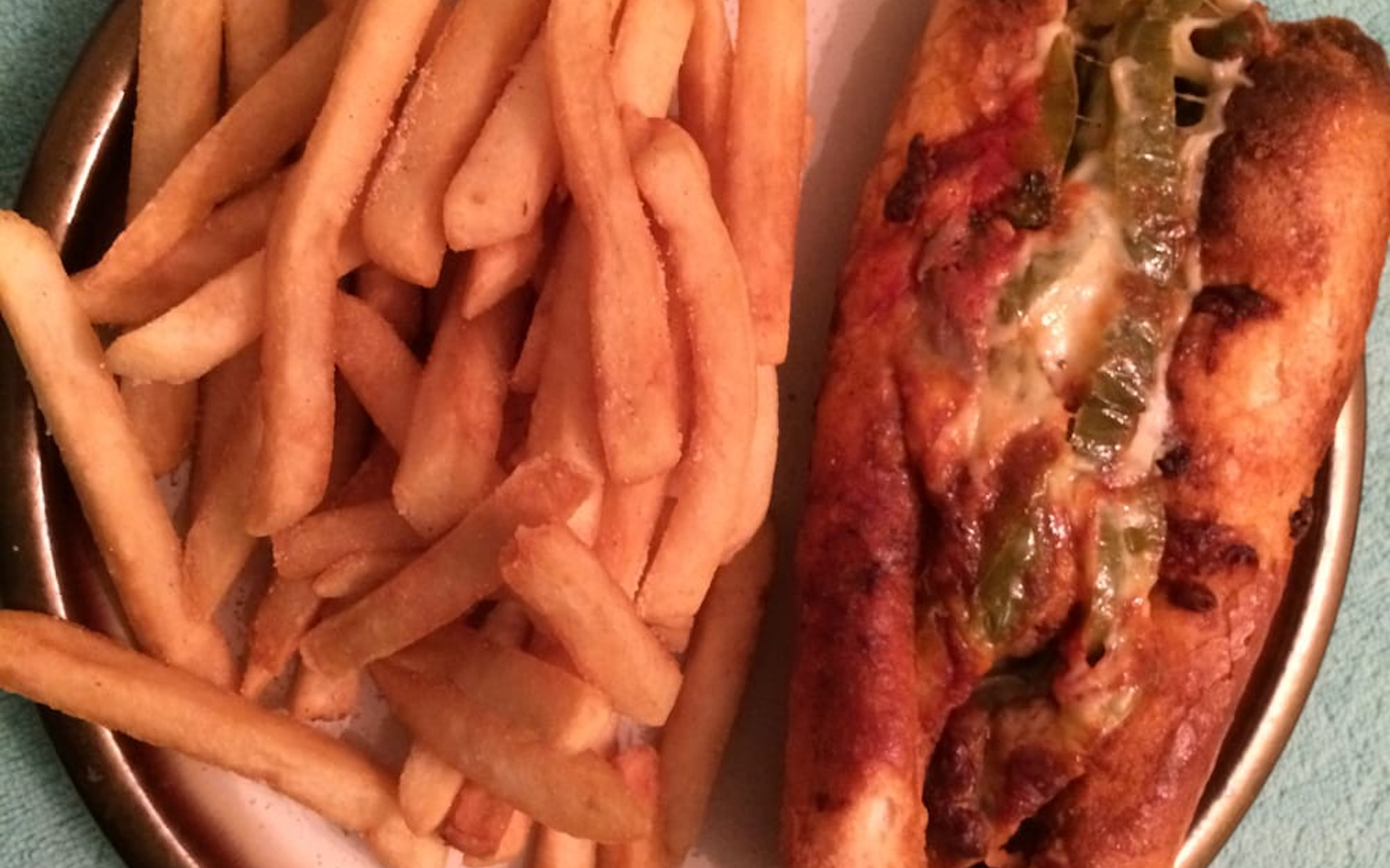 Order The Bubba Beef Sandwich food online from Vini's Pizza store, Chicago on bringmethat.com